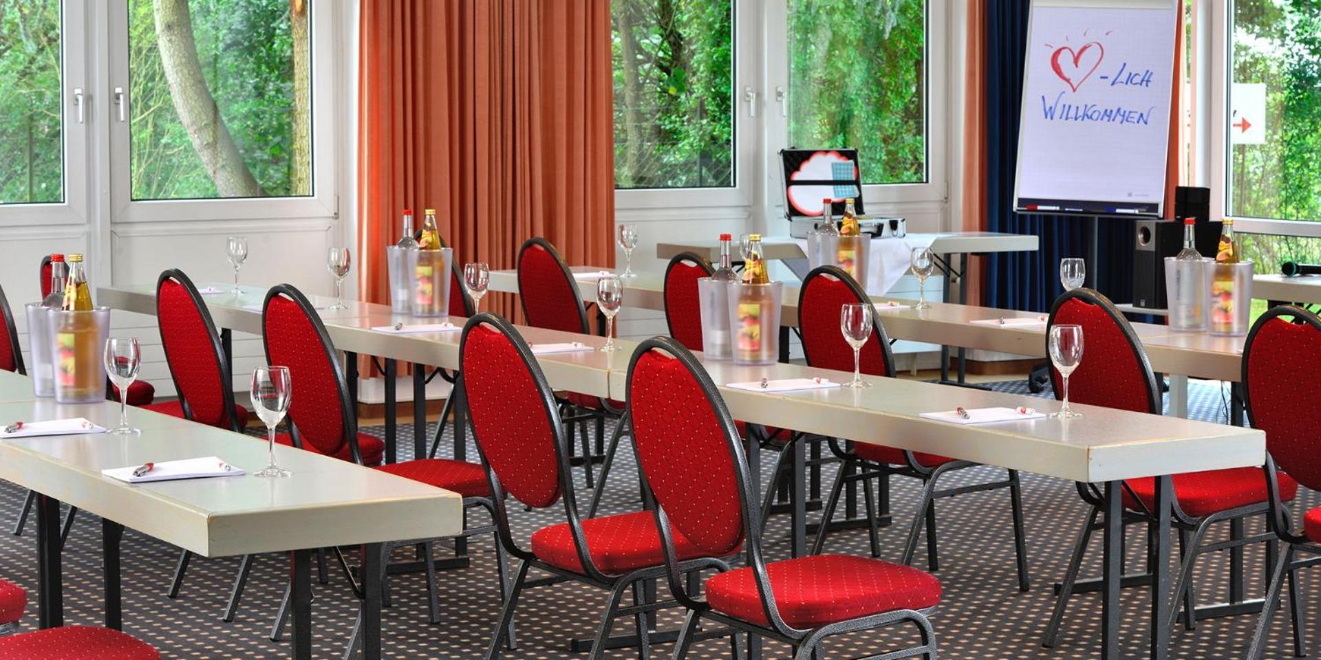 Achat Hotel Luneburger Heide โฮเดนฮาเกิน ภายนอก รูปภาพ